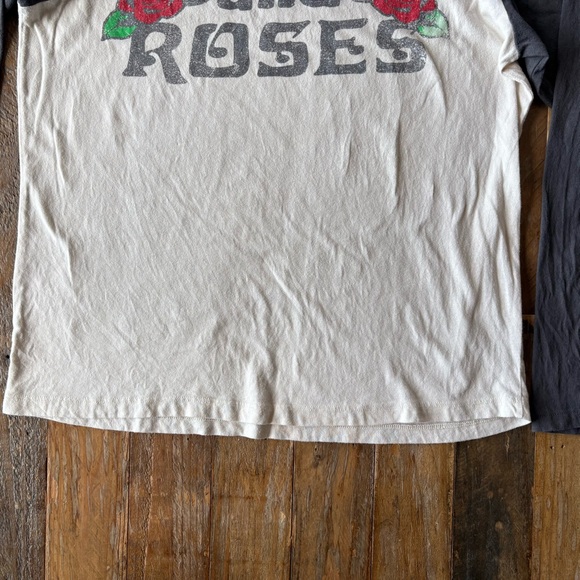 Guns N’ Roses Raglan Style T-Shirt - Picture 5 of 14